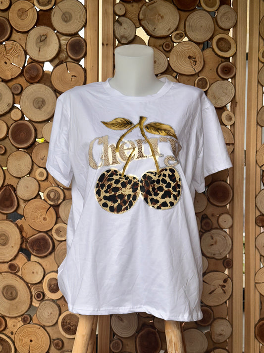 T-shirt cherry